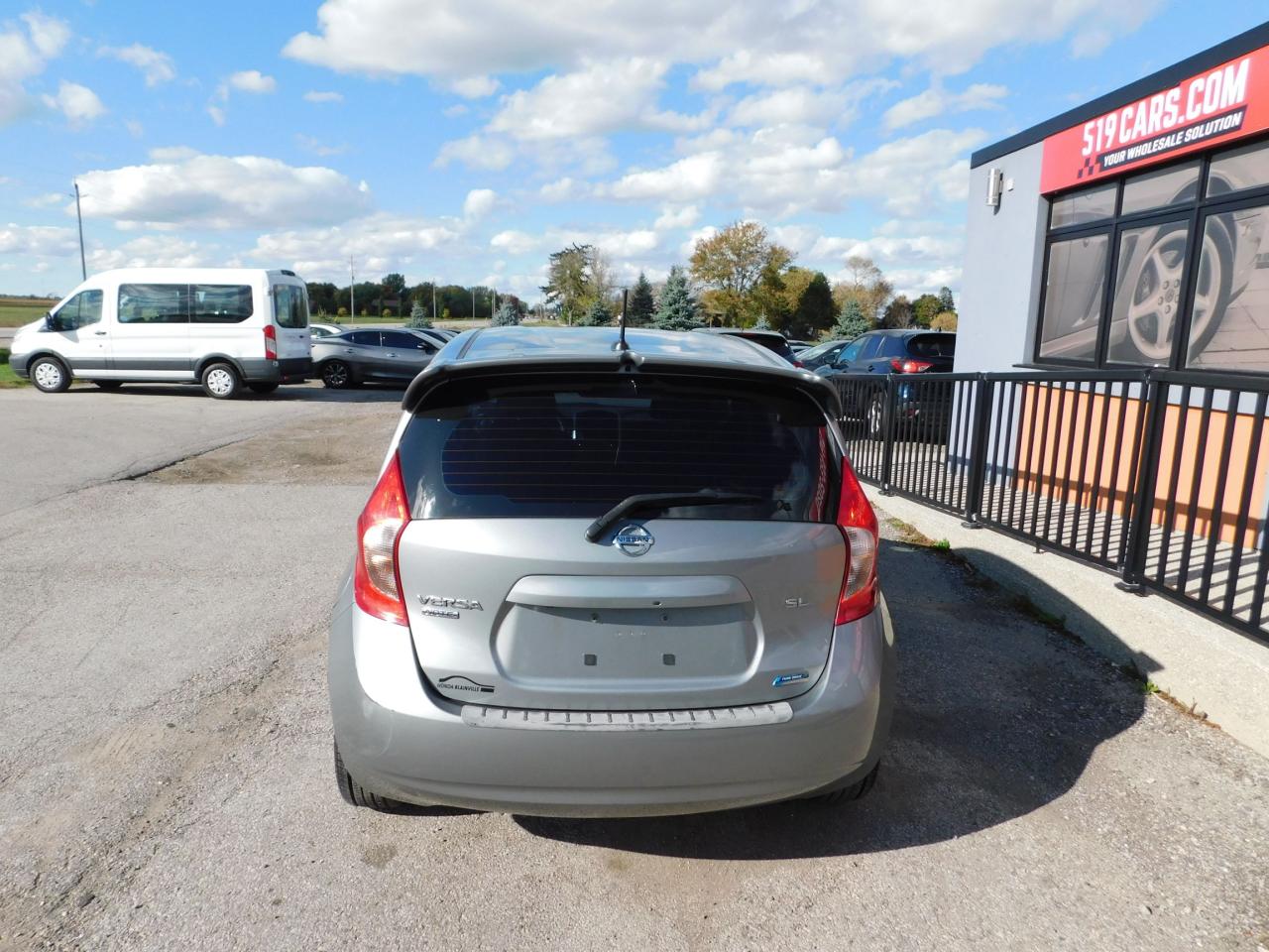 2015 Nissan Versa Note | Nav | 360 Camera | Heated Seats | Backup Camera - Photo #3