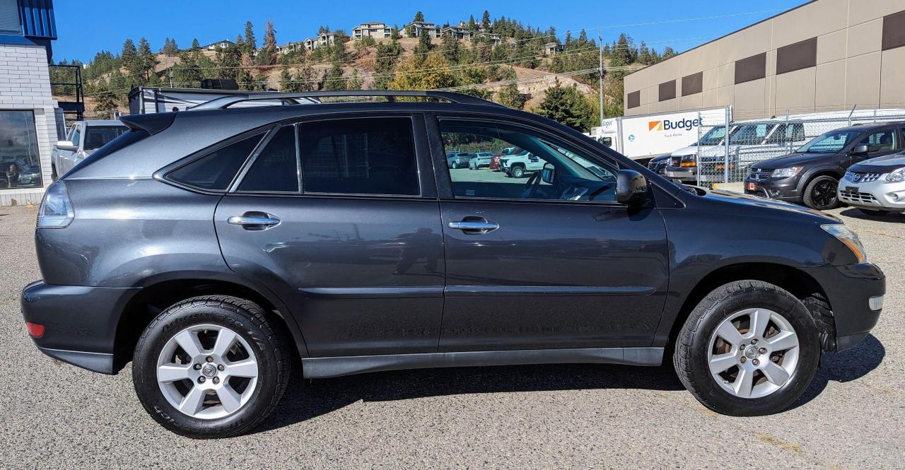 2009 Lexus RX 350 AWD, Leather Luxury - Photo #4