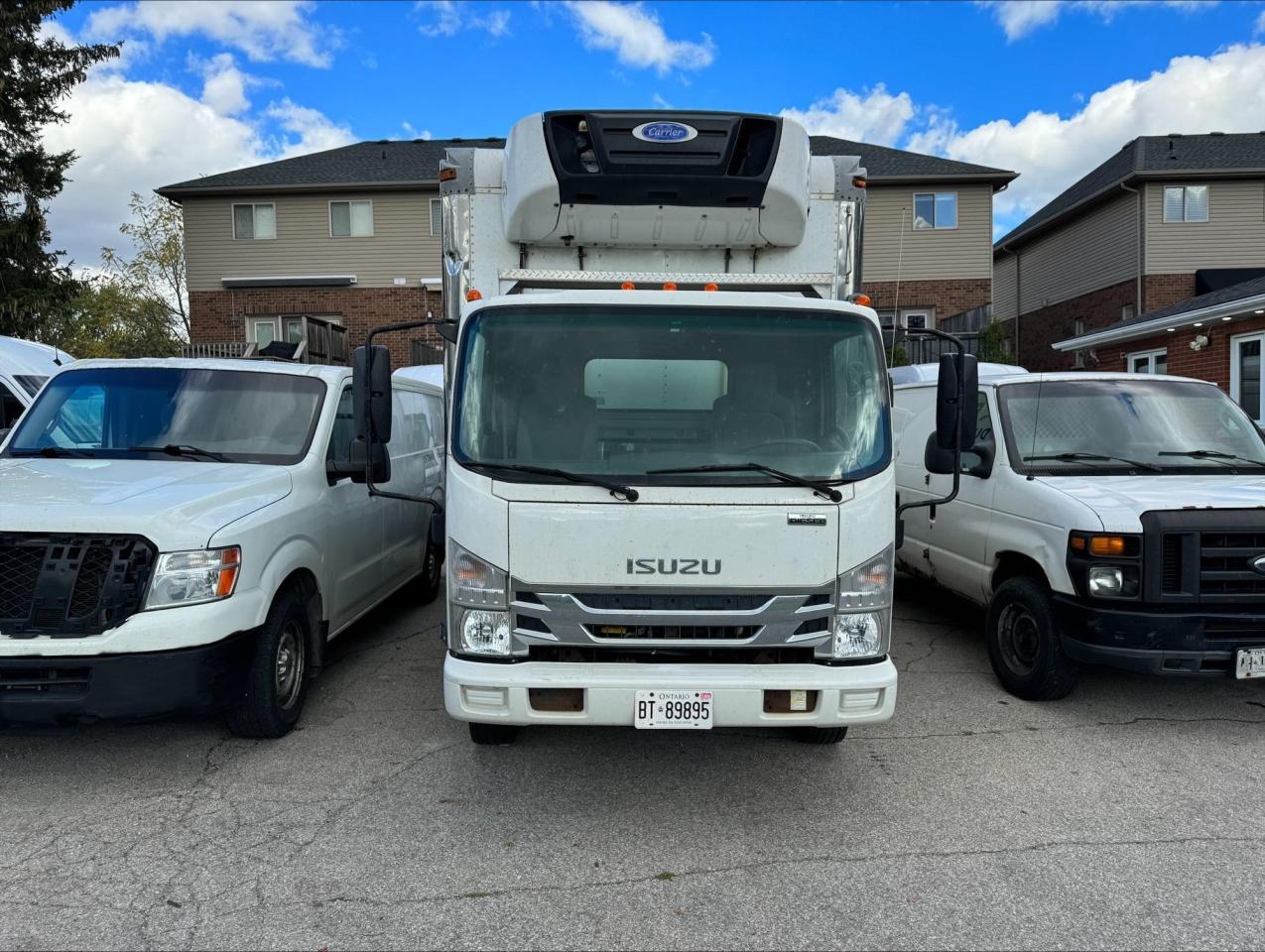 2017 Isuzu NRR DSL REG AT Reefer - Photo #2