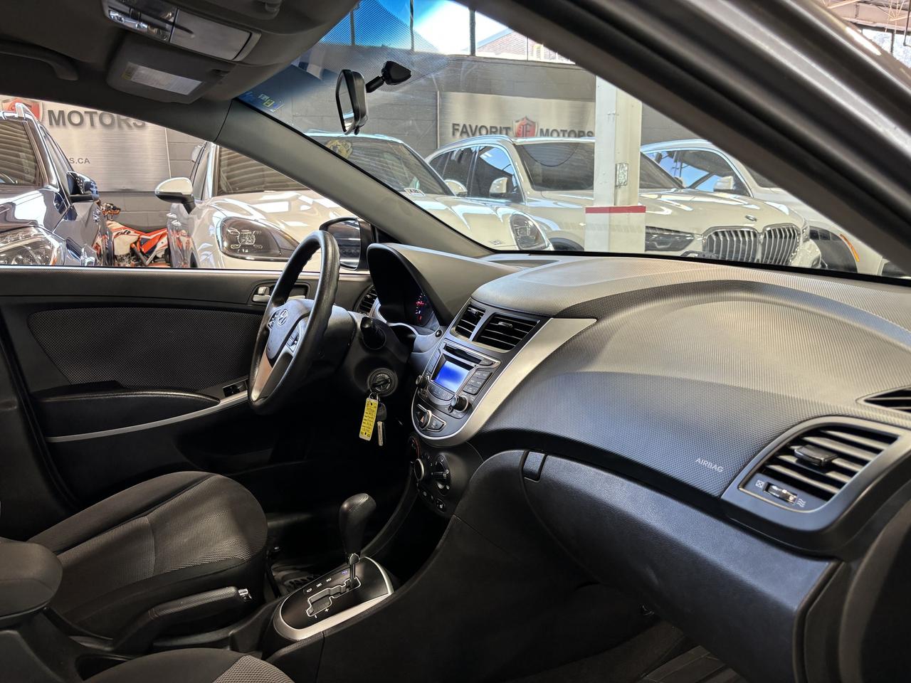 2013 Hyundai Accent GL|AUTOMATIC|HATCHBACK|HEATEDSEATS|ECOMODE| Photo