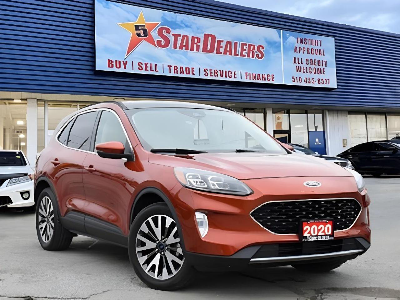 Used 2020 Ford Escape Titanium AWD NAV LEATHER PANO ROOF MINT WE FINANCE for sale in London, ON