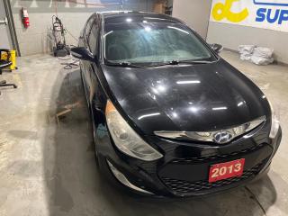 Used 2013 Hyundai Sonata Hybrid Hybrid Blue Drive * Phone connect/Voice recognition * Heated seats * Keyless Entry *Alloy Rims * Push to start ignition * Economy Mode *  Dual climate for sale in Cambridge, ON