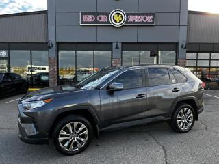 Used 2019 Toyota RAV4 AWD XLE for sale in Thunder Bay, ON