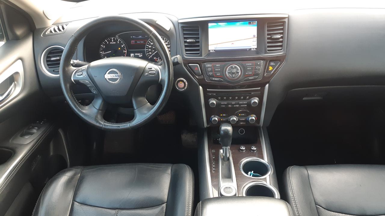2013 Nissan Pathfinder 4WD 4DR PLATINUM - Photo #14
