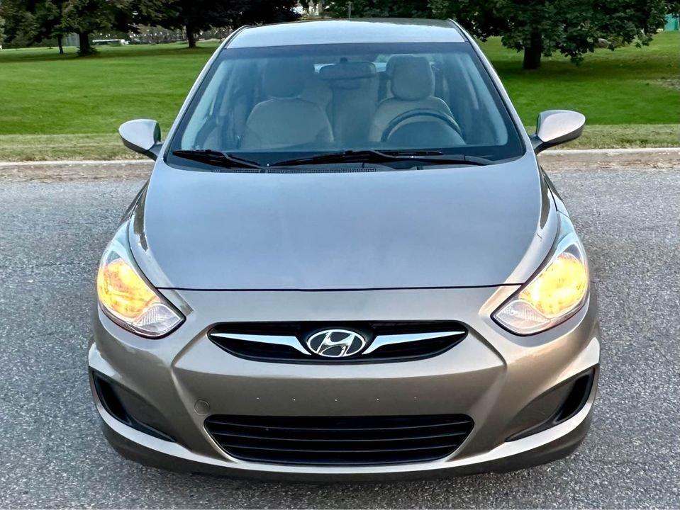 2013 Hyundai Accent 1.6L  Safety Certified - Photo #5