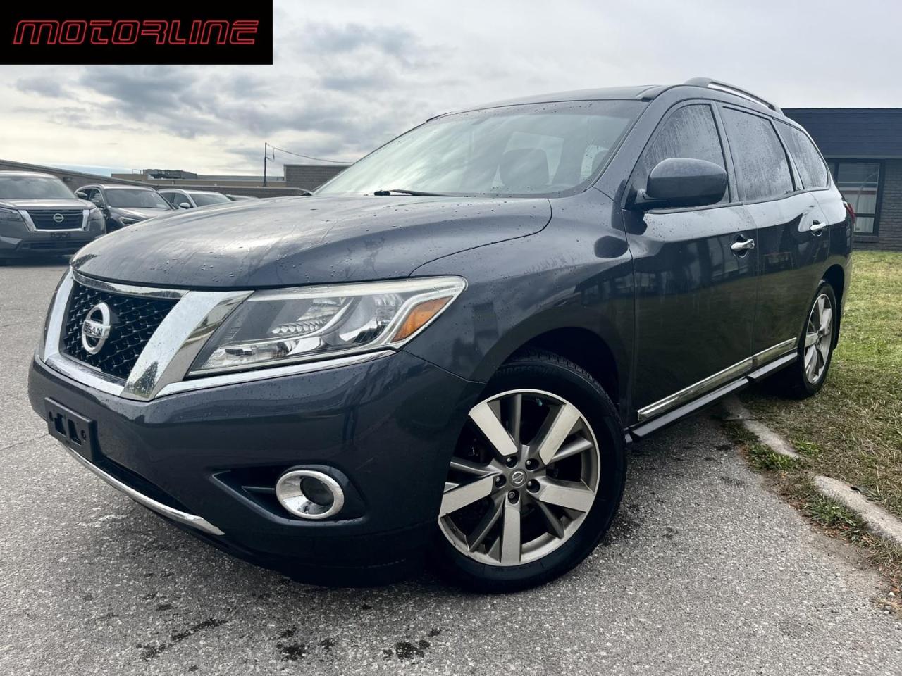 Used 2014 Nissan Pathfinder Platinum 4WD for sale in Burlington, ON