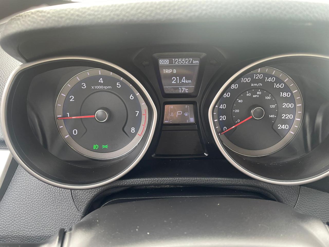 2013 Hyundai Elantra GT 5dr HB Auto GLS NO ACCIDENT PANORAMIC ROOF - Photo #21