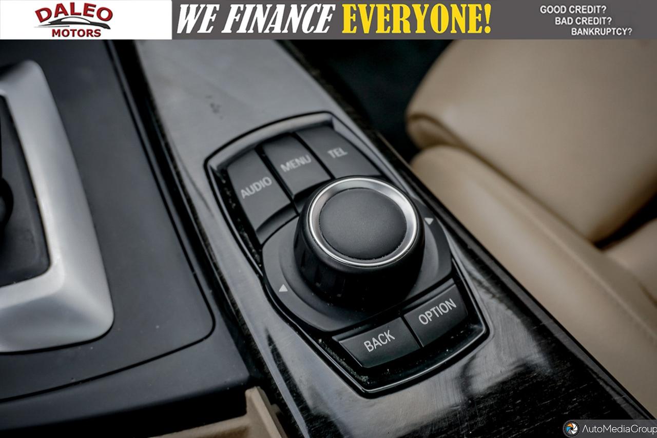 2015 BMW 3 Series 320i xDrive AWD / SUNROOF / H. SEATS / LEATHER Photo