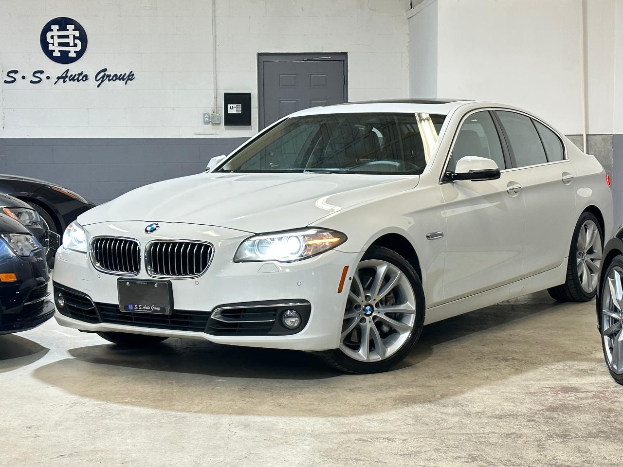 2015 BMW 535xi |NAV|BACKUP|360 CAM|HK SOUND|FULLY LOADED| - Photo #1