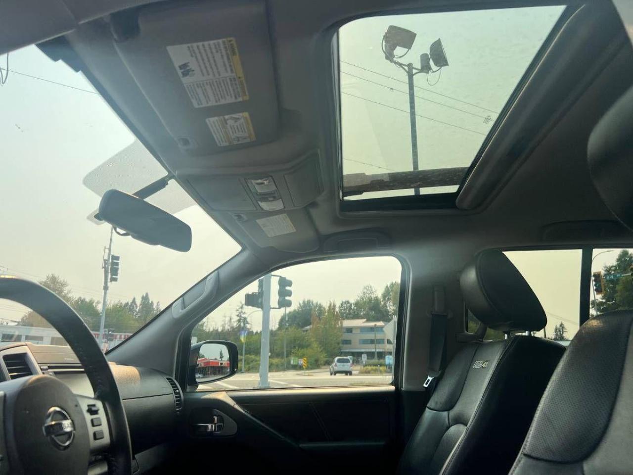2019 Nissan Frontier Crew Cab PRO-4X Standard Bed 4x4 Auto - Photo #16