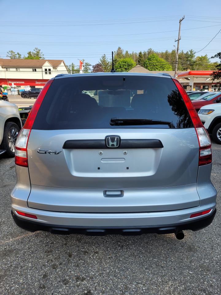 2010 Honda CR-V 2WD 5dr LX - Photo #3