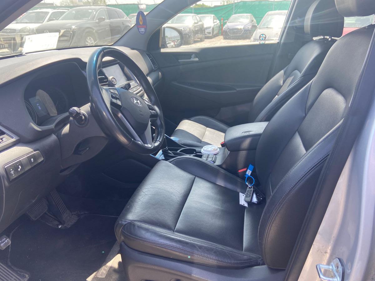 2018 Hyundai Tucson 2.0L SE FWD Clean CarFax Financing Trades OK! - Photo #6