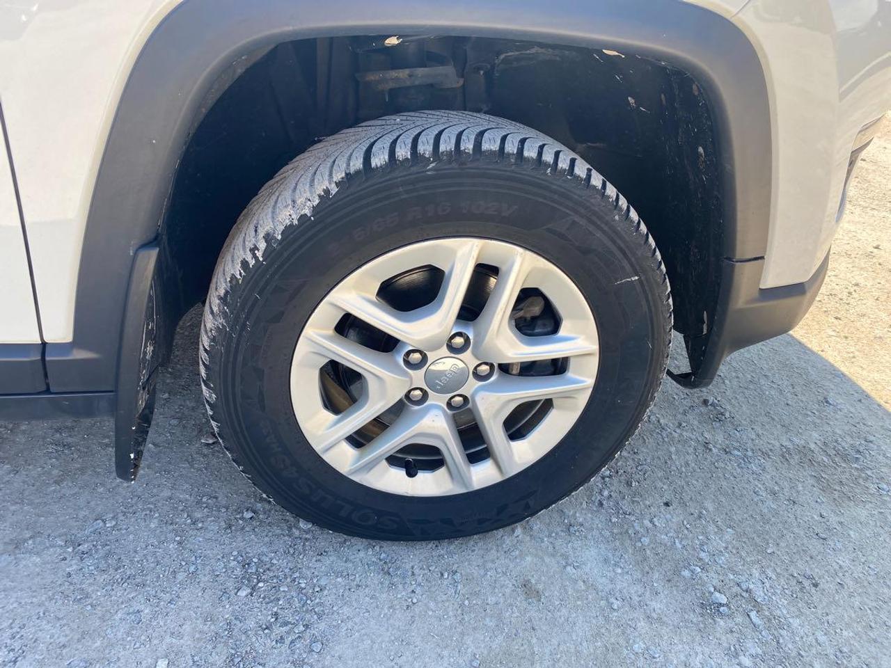 2018 Jeep Compass Sport 4x4 Clean CarFax Financing Trades Welcome! Photo