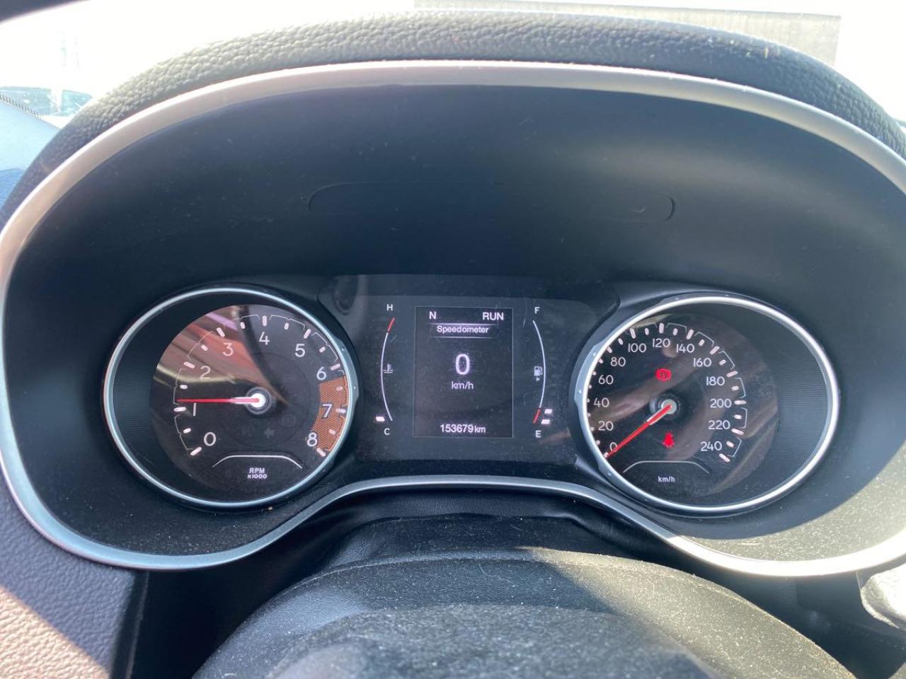 2018 Jeep Compass Sport 4x4 Clean CarFax Financing Trades Welcome! Photo2