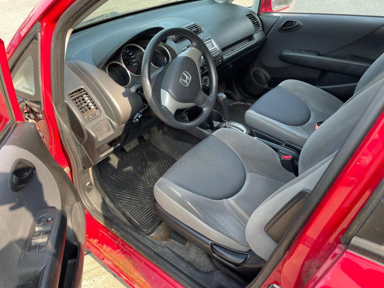 2008 Honda Fit DX Photo2