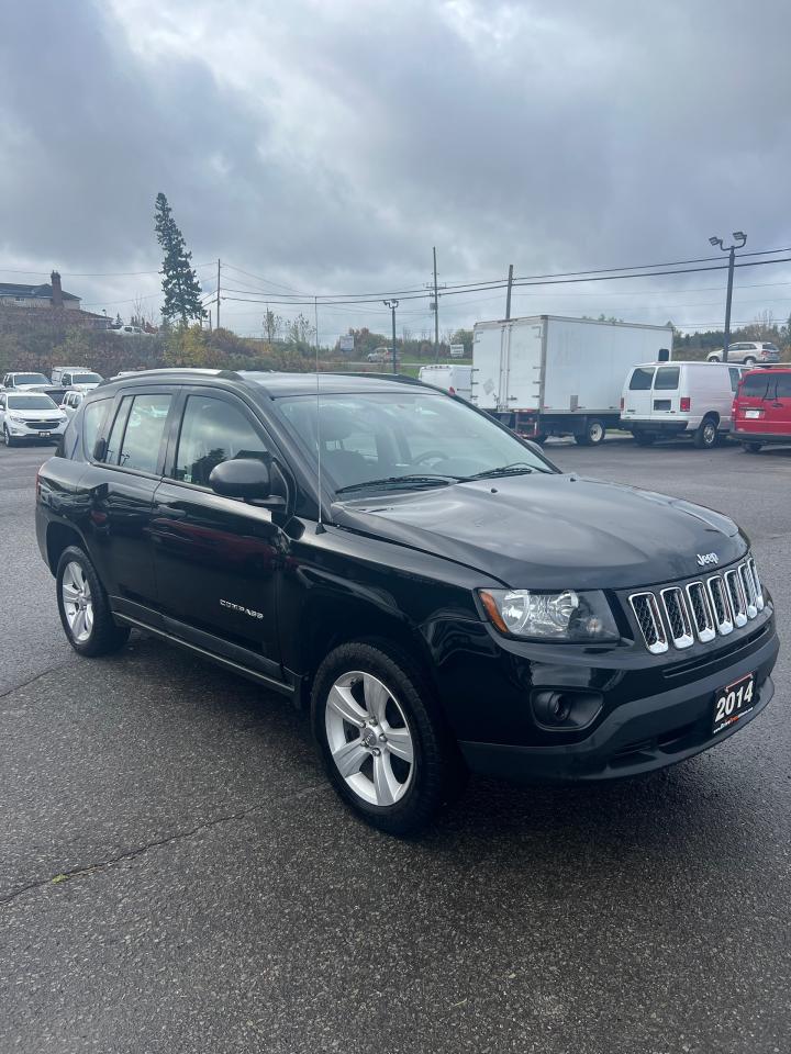 2014 Jeep Compass 4WD 4DR SPORT Photo4
