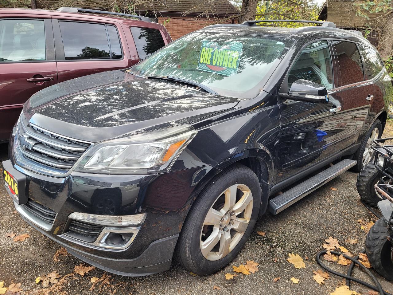 2016 Chevrolet Traverse AWD 4dr LT w/1LT