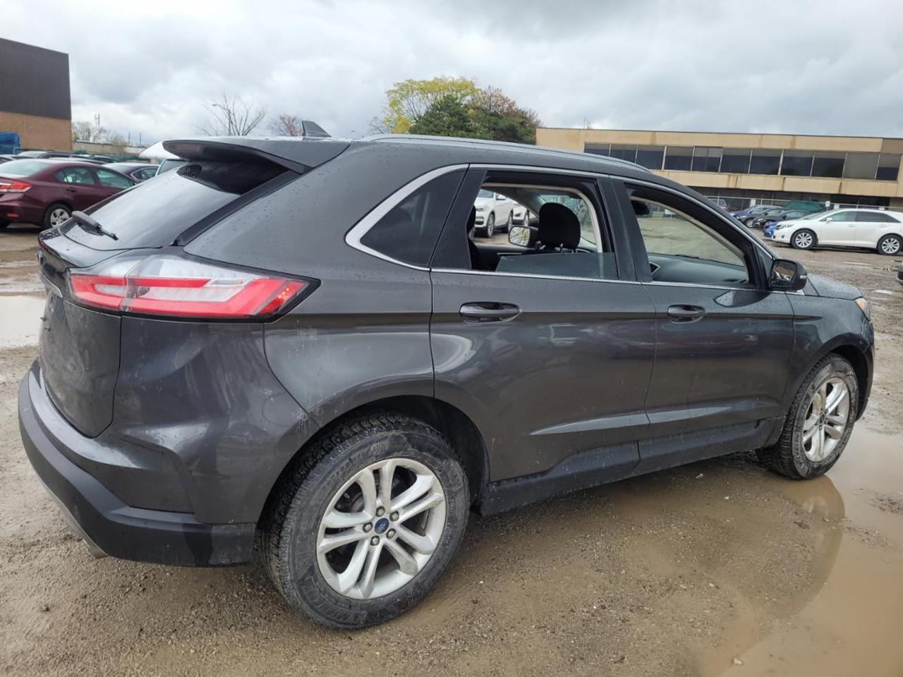 2019 Ford Edge SEL AWD Clean CarFax Financing Available Trades OK Photo4