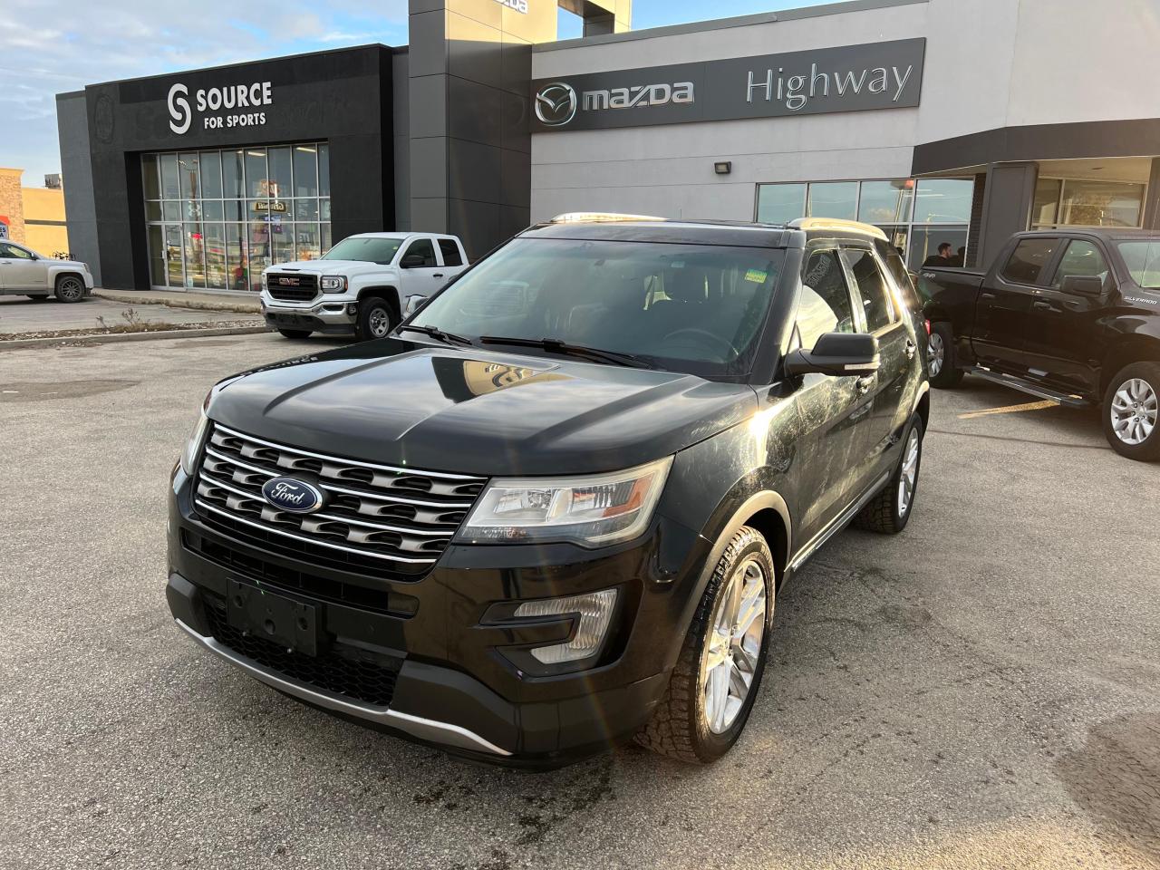 Used 2016 Ford Explorer XLT - 4WD for sale in Steinbach, MB