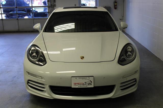 2014 Porsche Panamera 