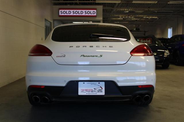 2014 Porsche Panamera 