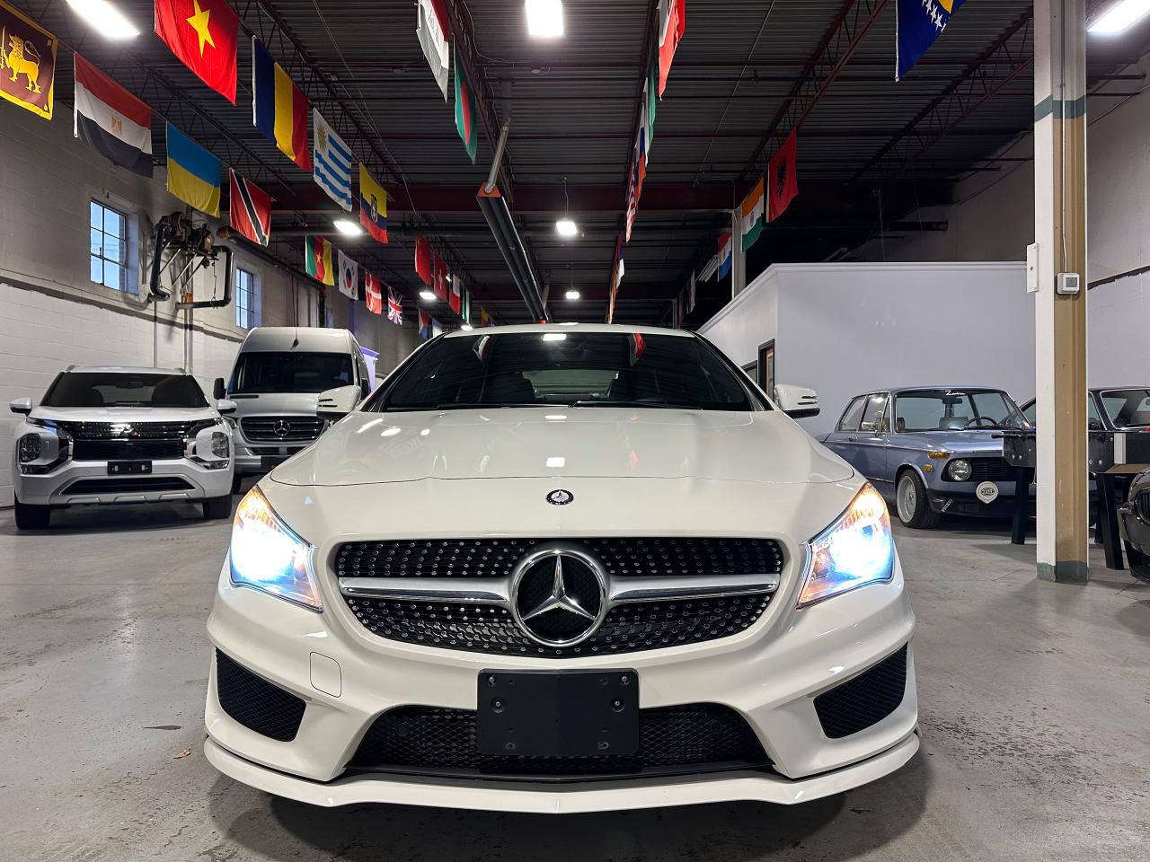 2015 Mercedes-Benz CLA-Class 4 MATIC AWD | 4DR | 2 KEYS | NAVI | LOW KMS - Photo #2