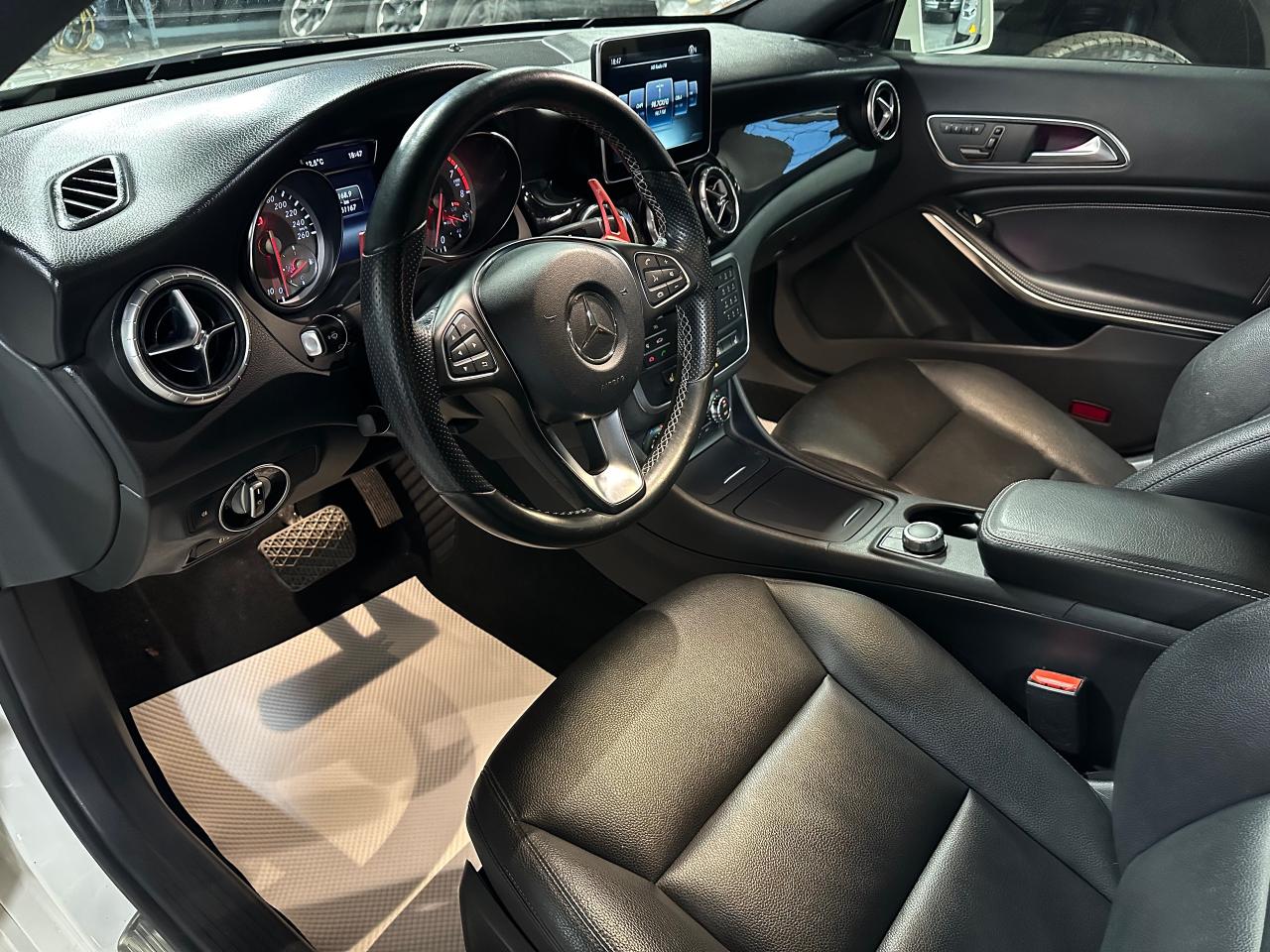 2015 Mercedes-Benz CLA-Class 4DR | CLA 250 4MATIC | 2 KEYS | NAVI | LOW KMS - Photo #25