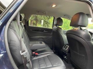 2019 Kia Sorento 3.3L EX V6 AWD Panoramic Sunroof R-Camera 7-Seats - Photo #40