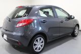 2014 Mazda MAZDA2 GX 5sp