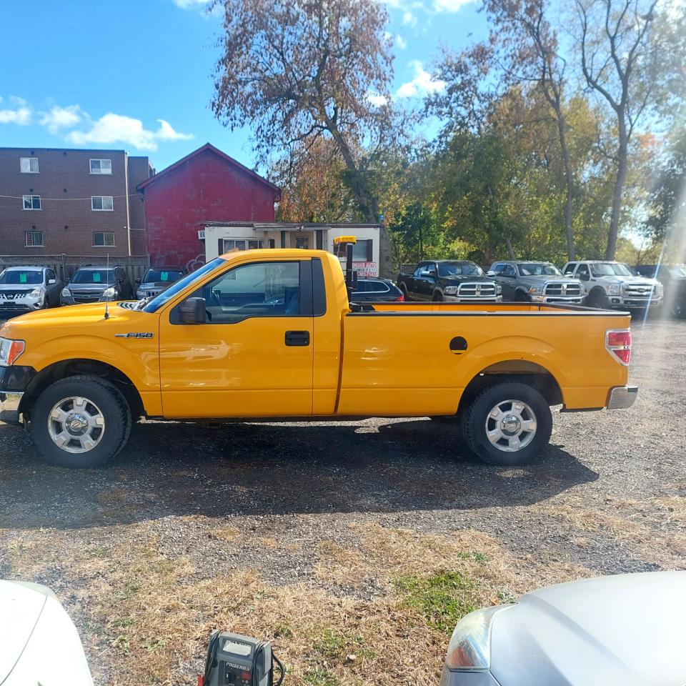 2013 Ford F-150 2WD REG CAB 145" XLT - Photo #1