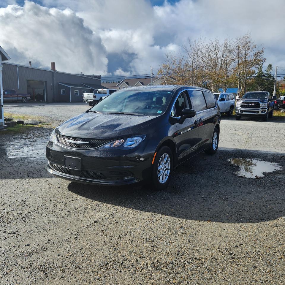 2022 Chrysler Grand Caravan 