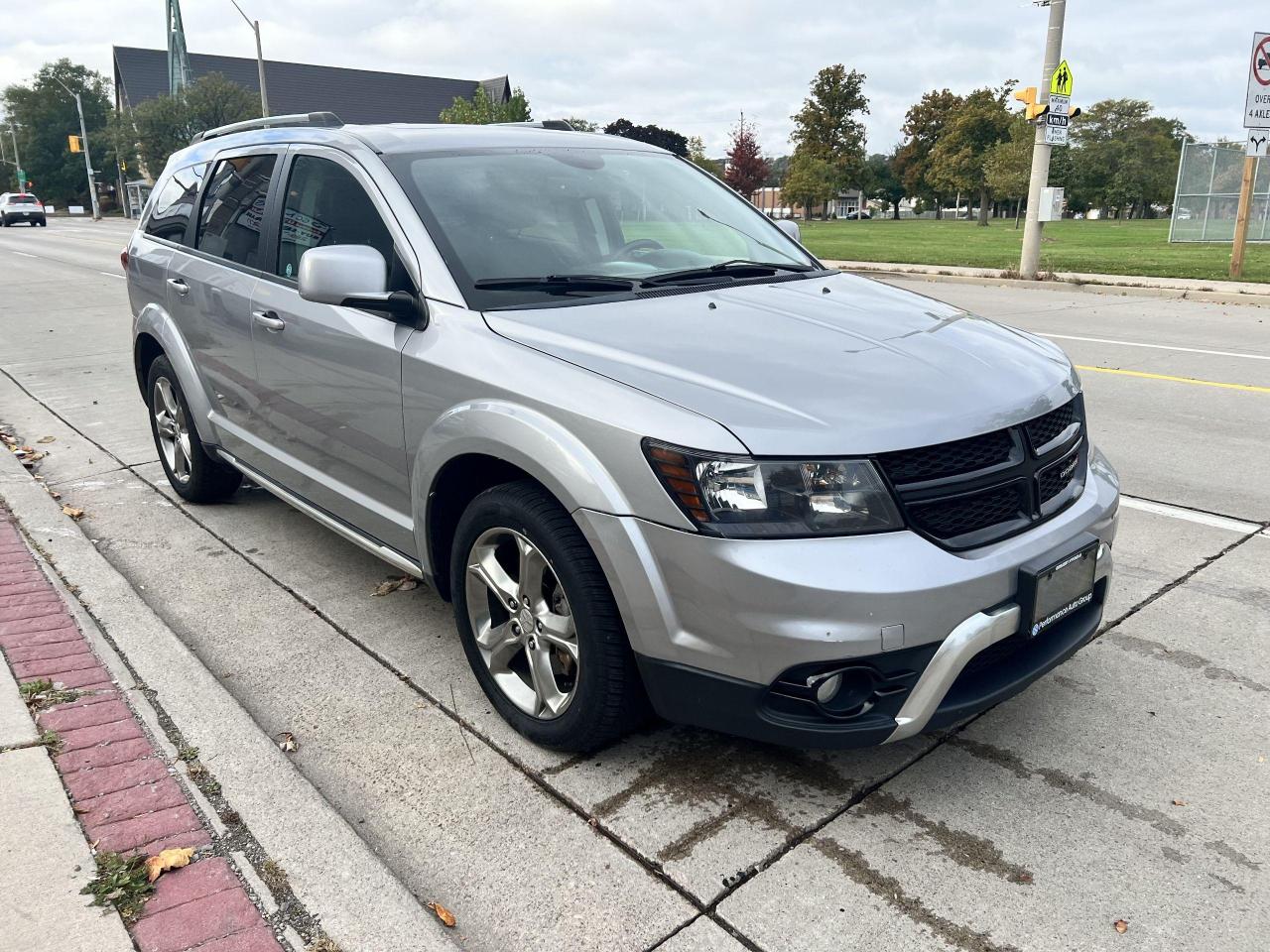 2016 Dodge Journey FWD 4DR CROSSROAD - Photo #5