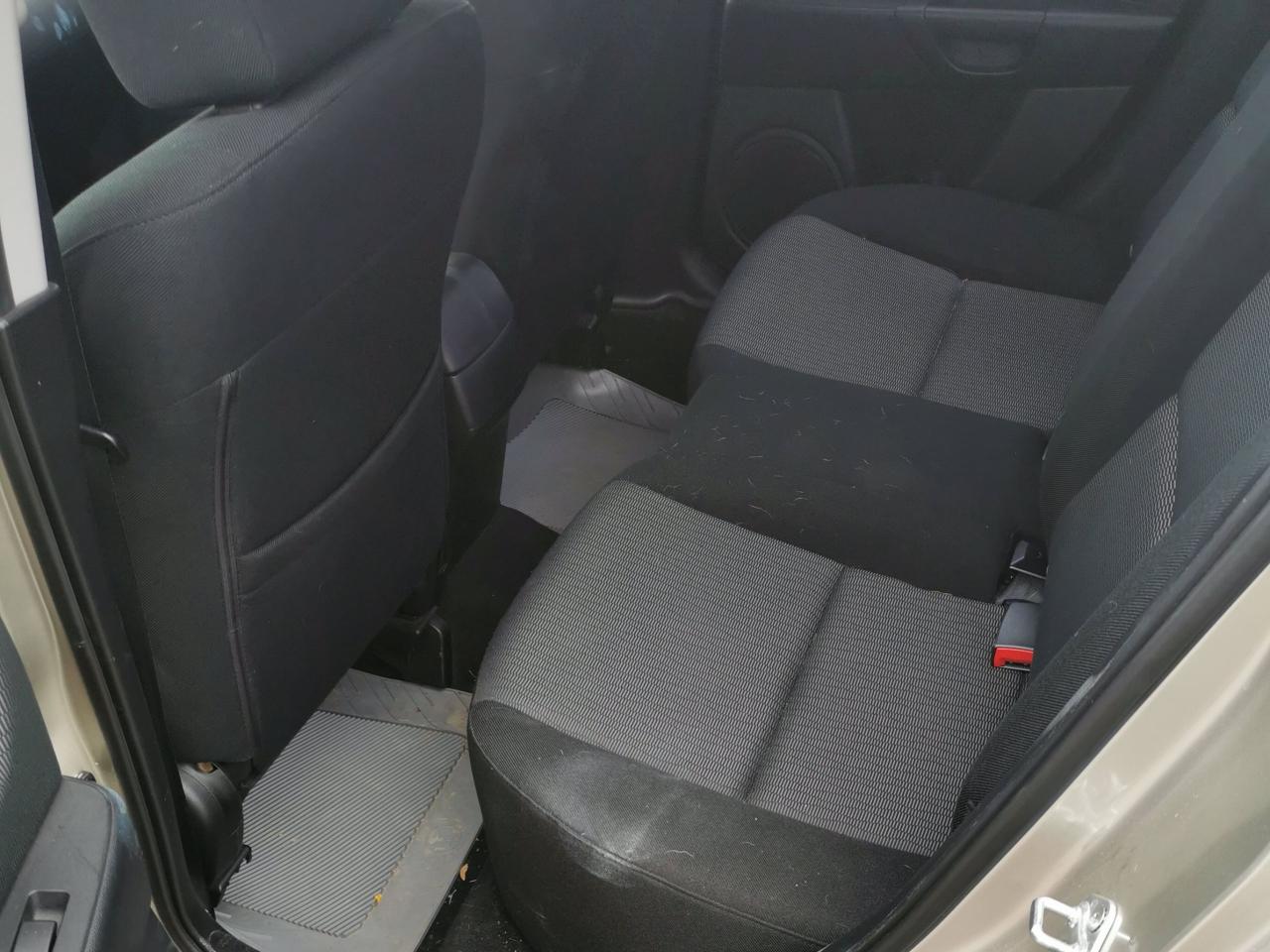 2007 Mazda MAZDA3 GX - Photo #10