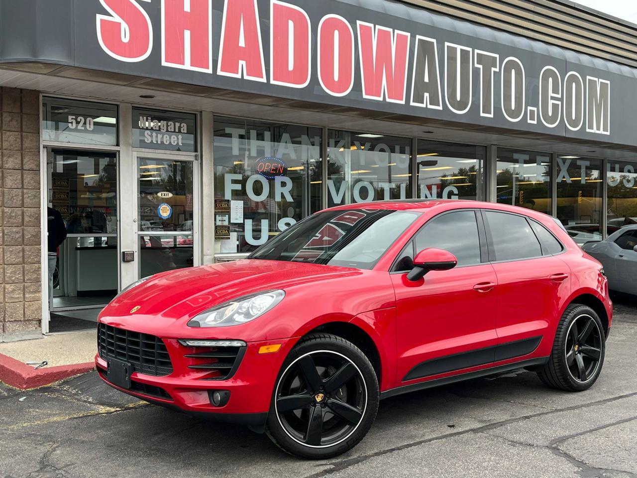 Used 2018 Porsche Macan SEXY!|SPORT |AWD|PANO|NAV|HTDSEATS|2TONE LEATHER| for sale in Welland, ON