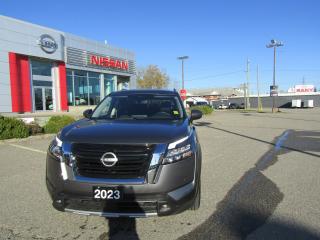 Used 2023 Nissan Pathfinder Platinum for sale in Timmins, ON