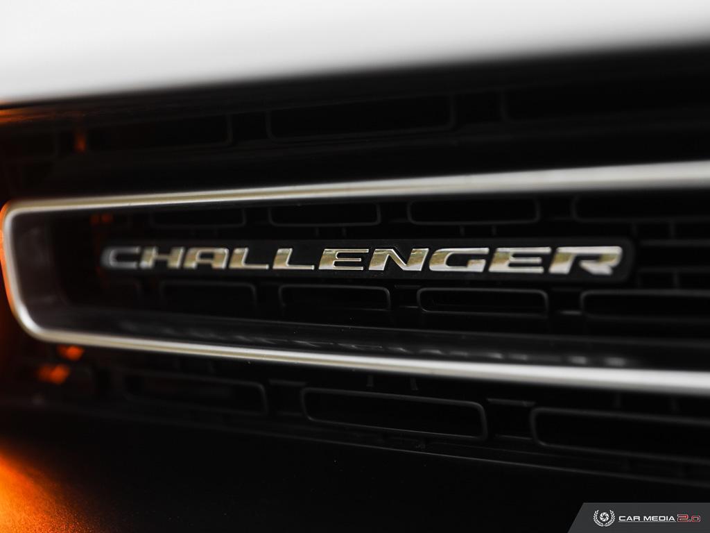 2017 Dodge Challenger SXT Plus - Photo #7