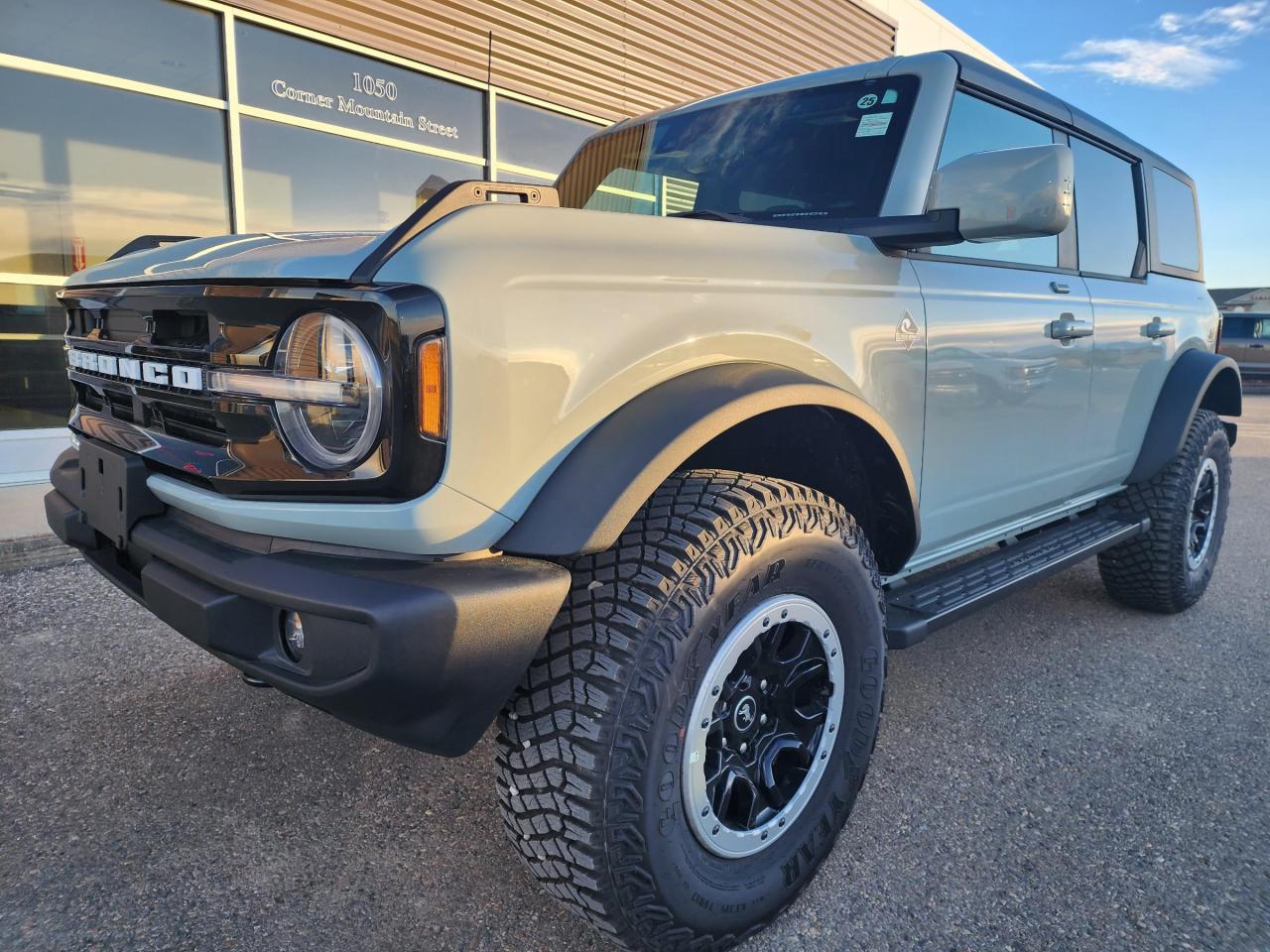 New 2023 Ford Bronco Outer Banks for sale in Pincher Creek, AB