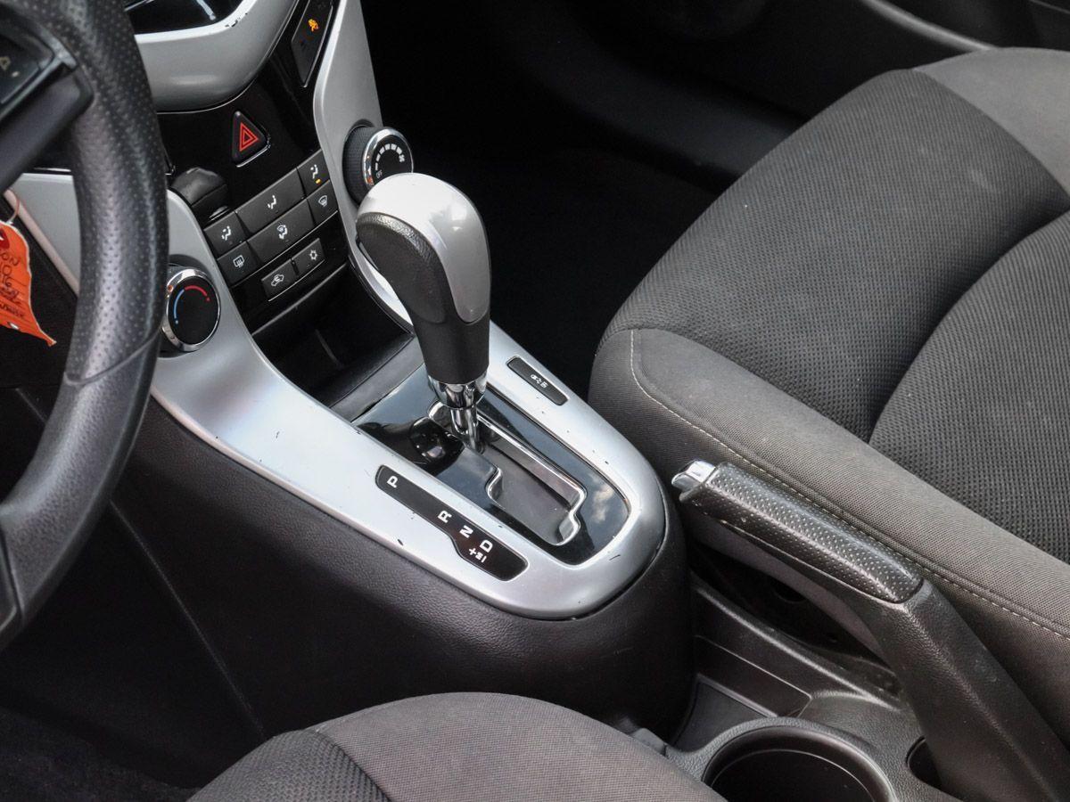 2016 Chevrolet Cruze 1.4L-LT Remote-Starter,RearCam,Multi-Media,Sunroof - Photo #23