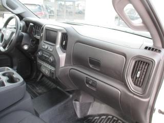 2021 Chevrolet Silverado 1500 2WD Reg Cab 140" Work Truck - Photo #9