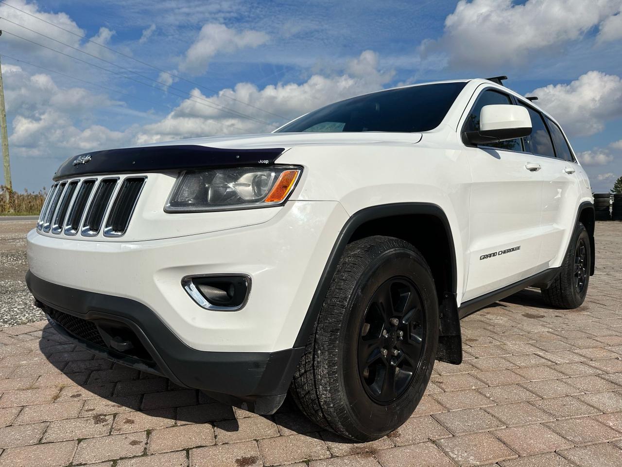 Used 2015 Jeep Grand Cherokee Laredo 2 YEAR 40,000 KMS WARRANTY INCLUDED!! for sale in Belle River, ON