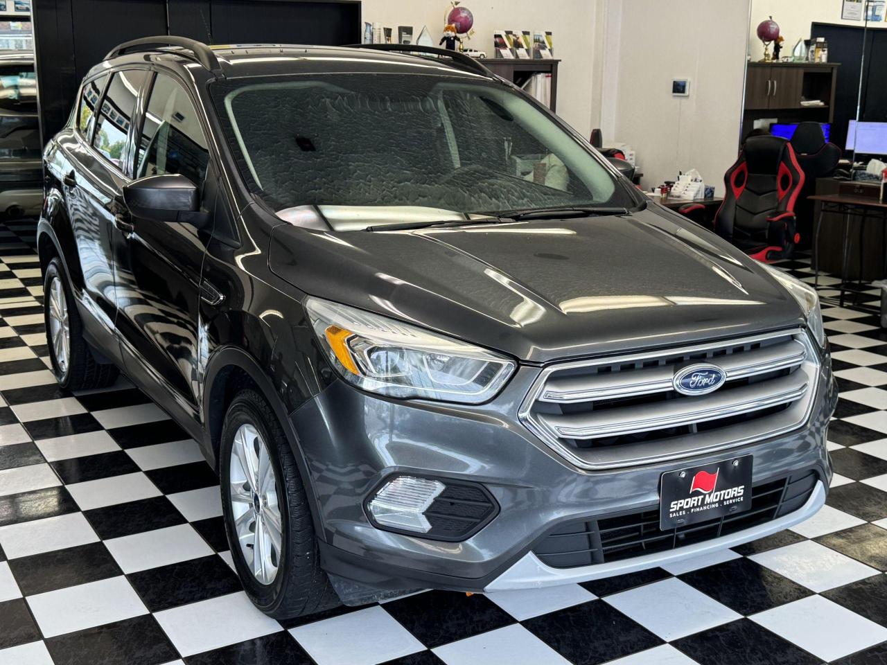 2017 Ford Escape SE 4WD+APPLEPLAY+CAMERA+SENSORS+CLEAN CARFAX - Photo #5