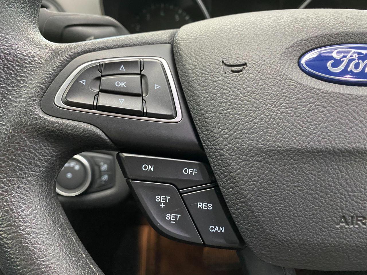 2017 Ford Escape SE 4WD+APPLEPLAY+CAMERA+SENSORS+CLEAN CARFAX - Photo #41