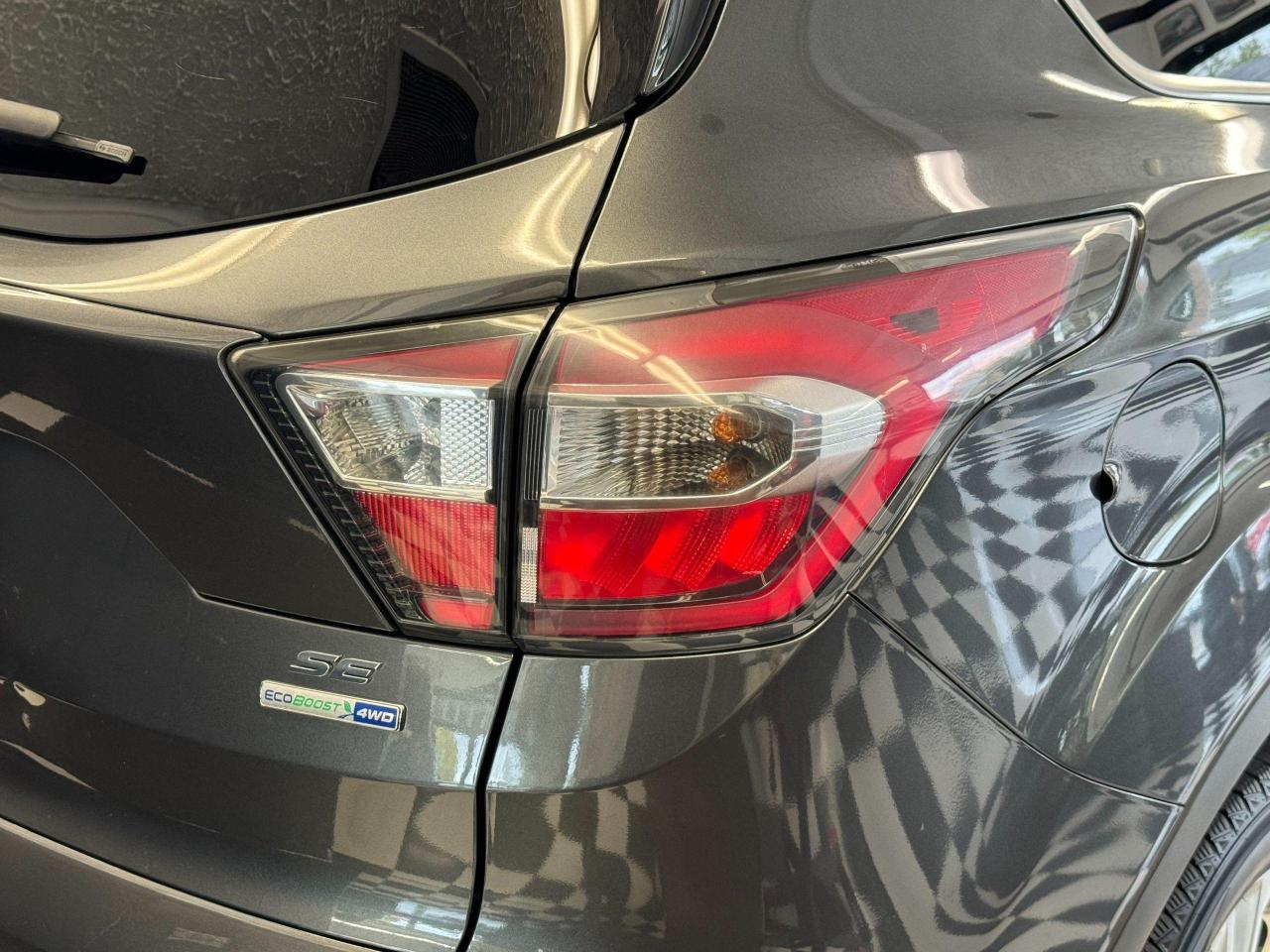 2017 Ford Escape SE 4WD+APPLEPLAY+CAMERA+SENSORS+CLEAN CARFAX - Photo #53