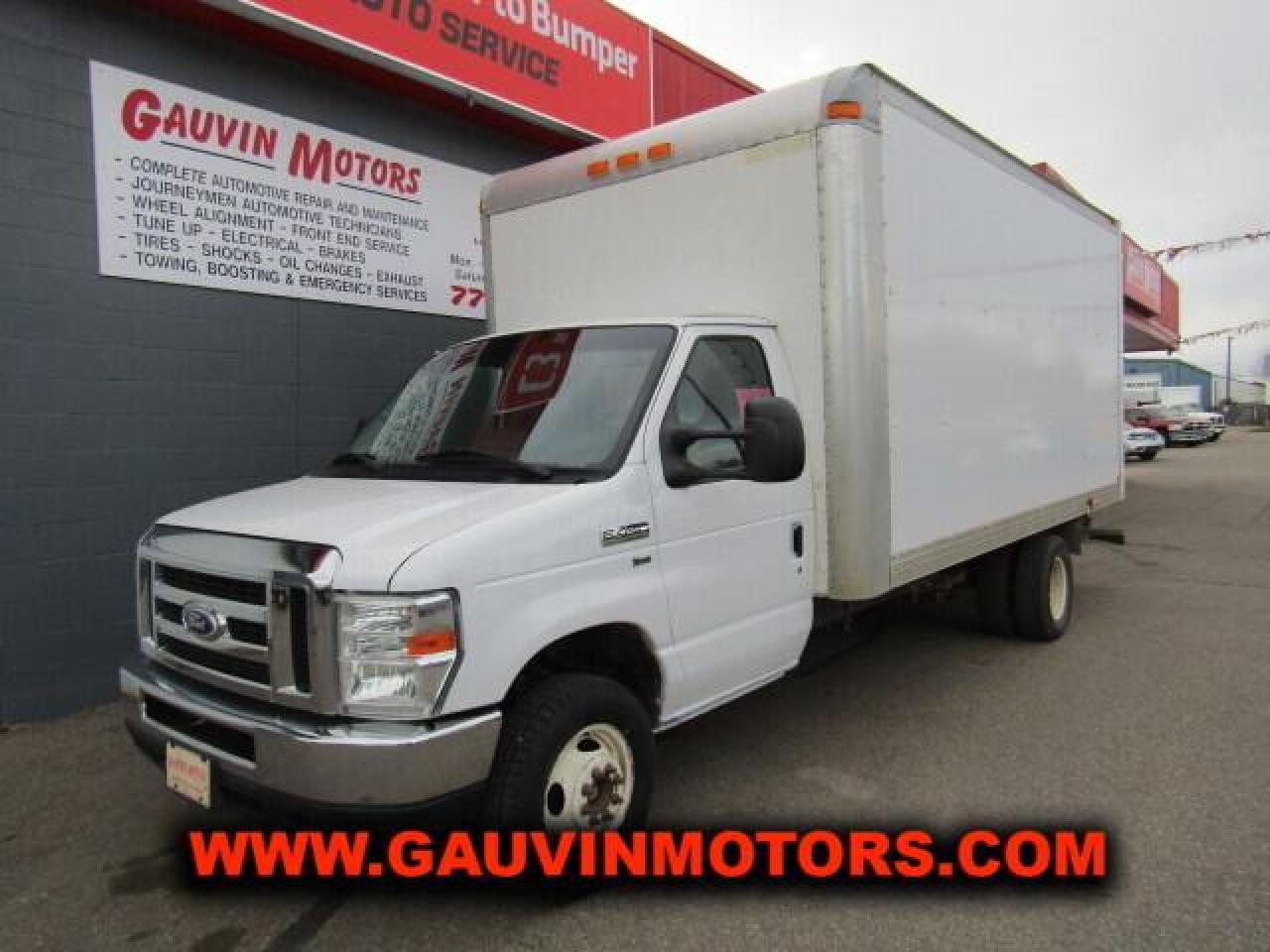 Used 2016 Ford Econoline E-450 Super Duty Cube Van,  Great Price! for sale in Swift Current, SK