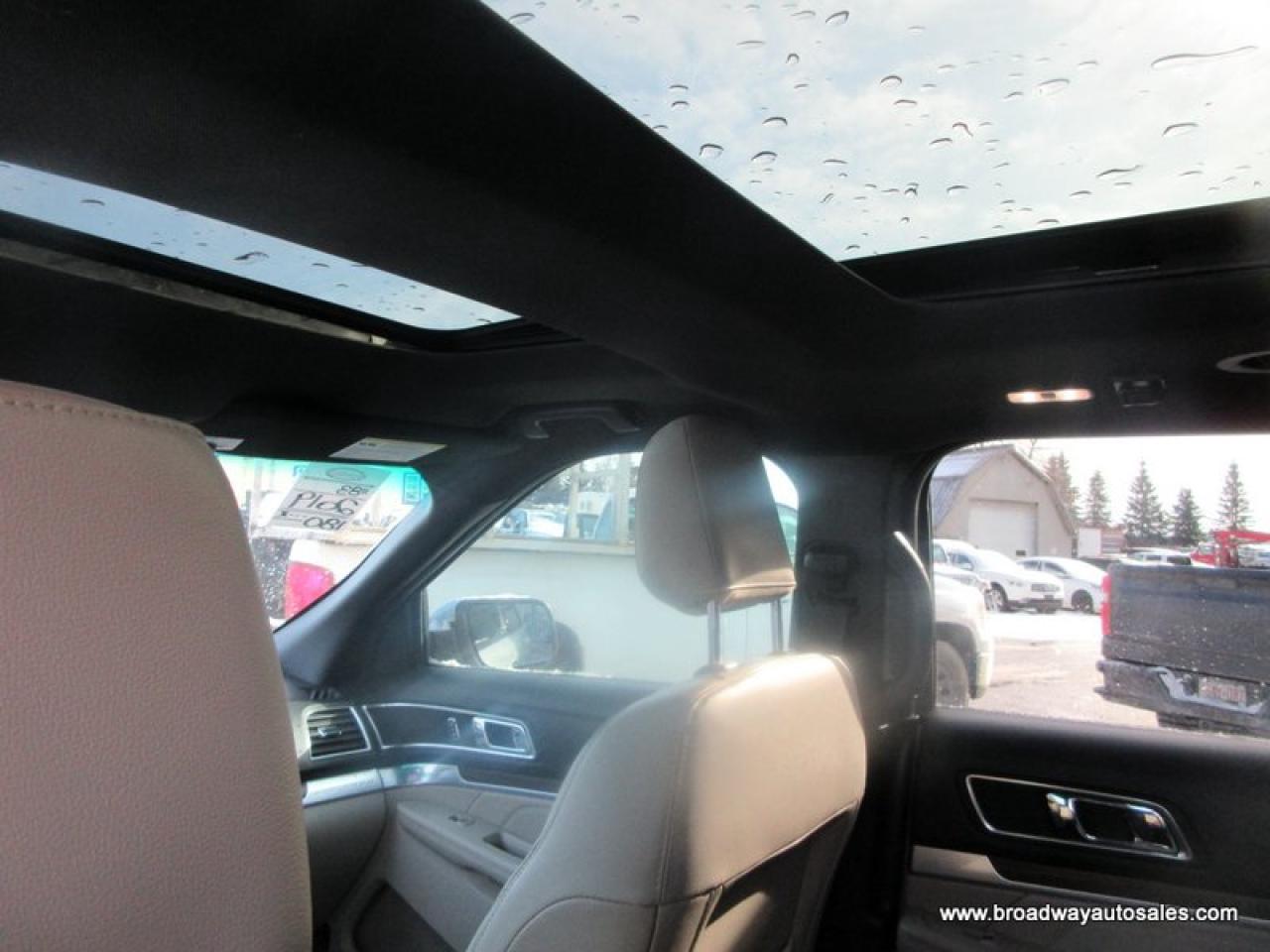 2019 Ford Explorer FOUR-WHEEL DRIVE LIMITED-EDITION 7 PASSENGER 2.3L - ECO-BOOST.. BENCH & 3RD ROW.. NAVIGATION.. DUAL SUNROOF.. LEATHER.. HEATED/AC SEATS.. SONY AUDIO.. Photo