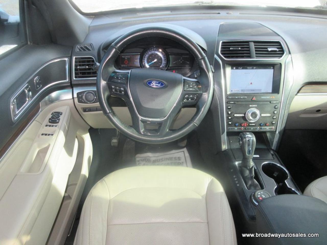 2019 Ford Explorer FOUR-WHEEL DRIVE LIMITED-EDITION 7 PASSENGER 2.3L - ECO-BOOST.. BENCH & 3RD ROW.. NAVIGATION.. DUAL SUNROOF.. LEATHER.. HEATED/AC SEATS.. SONY AUDIO.. Photo