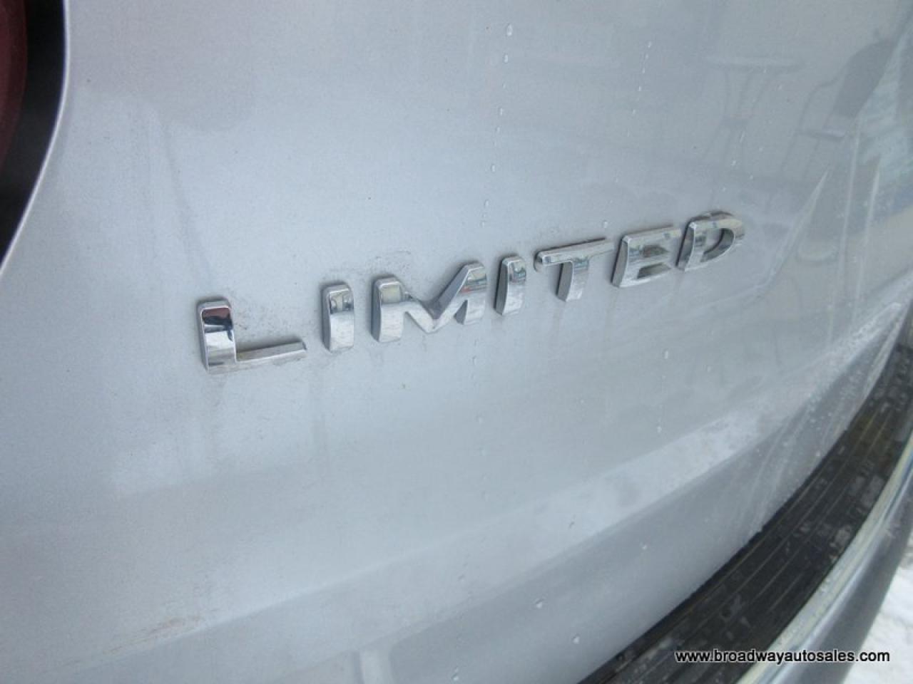 2019 Ford Explorer FOUR-WHEEL DRIVE LIMITED-EDITION 7 PASSENGER 2.3L - ECO-BOOST.. BENCH & 3RD ROW.. NAVIGATION.. DUAL SUNROOF.. LEATHER.. HEATED/AC SEATS.. SONY AUDIO.. Photo