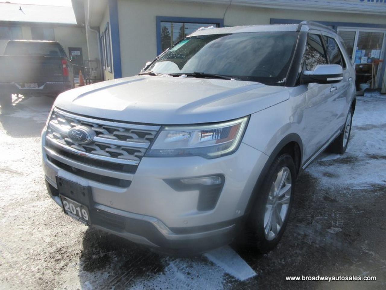 2019 Ford Explorer FOUR-WHEEL DRIVE LIMITED-EDITION 7 PASSENGER 2.3L - ECO-BOOST.. BENCH & 3RD ROW.. NAVIGATION.. DUAL SUNROOF.. LEATHER.. HEATED/AC SEATS.. SONY AUDIO.. Photo