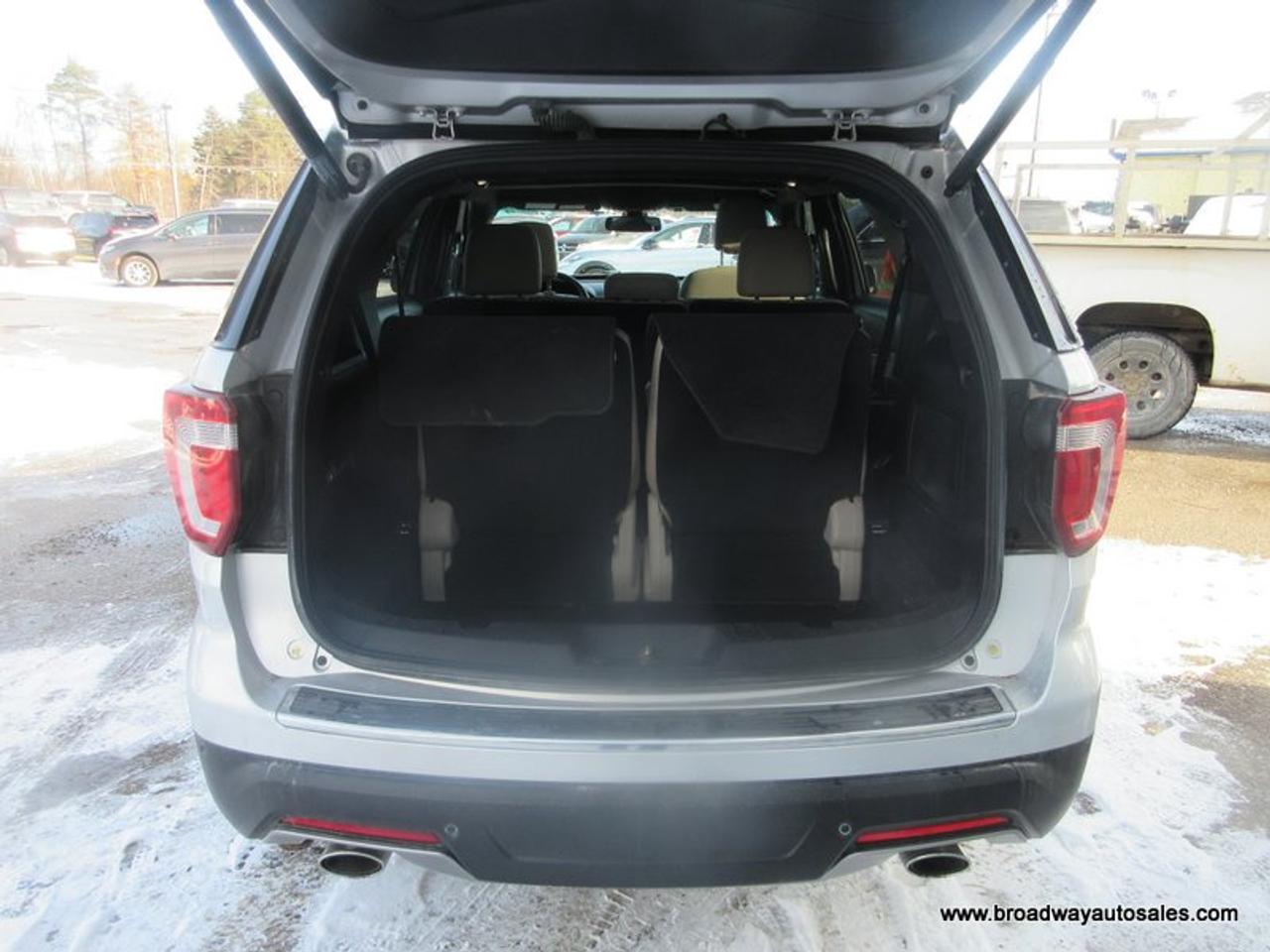 2019 Ford Explorer FOUR-WHEEL DRIVE LIMITED-EDITION 7 PASSENGER 2.3L - ECO-BOOST.. BENCH & 3RD ROW.. NAVIGATION.. DUAL SUNROOF.. LEATHER.. HEATED/AC SEATS.. SONY AUDIO.. Photo