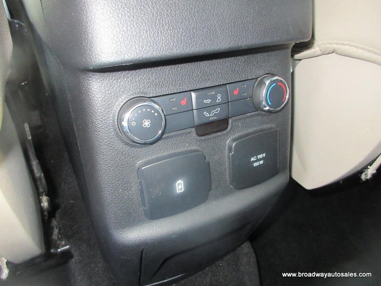 2019 Ford Explorer FOUR-WHEEL DRIVE LIMITED-EDITION 7 PASSENGER 2.3L - ECO-BOOST.. BENCH & 3RD ROW.. NAVIGATION.. DUAL SUNROOF.. LEATHER.. HEATED/AC SEATS.. SONY AUDIO.. Photo